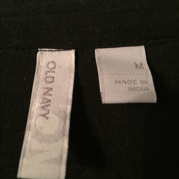 Black light and airy top - Picture 2 of 2